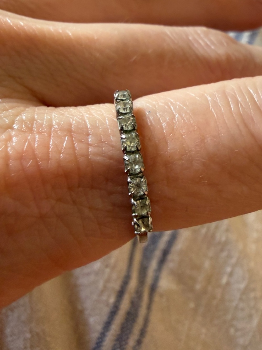 Silver tone Crystal dainty Eternity Band Ring - Women's Jewelry Sz 7